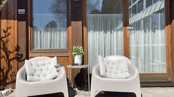 Comfort-Apartment, zum Garten hin | Terrasse/Patio