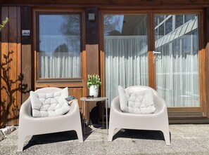 Comfort Apartment, Garden Area | Terrace/patio - Landhaus Grobert (Seeg)
