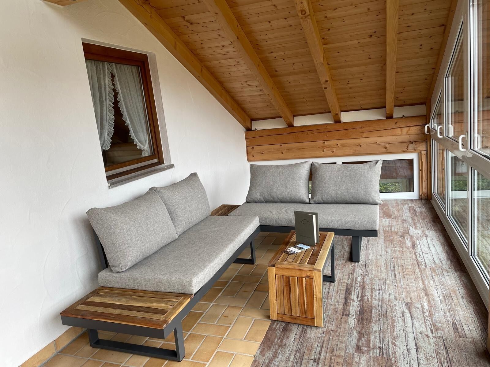 Comfort-Apartment, Bergblick, Bergseite | Terrasse/Patio