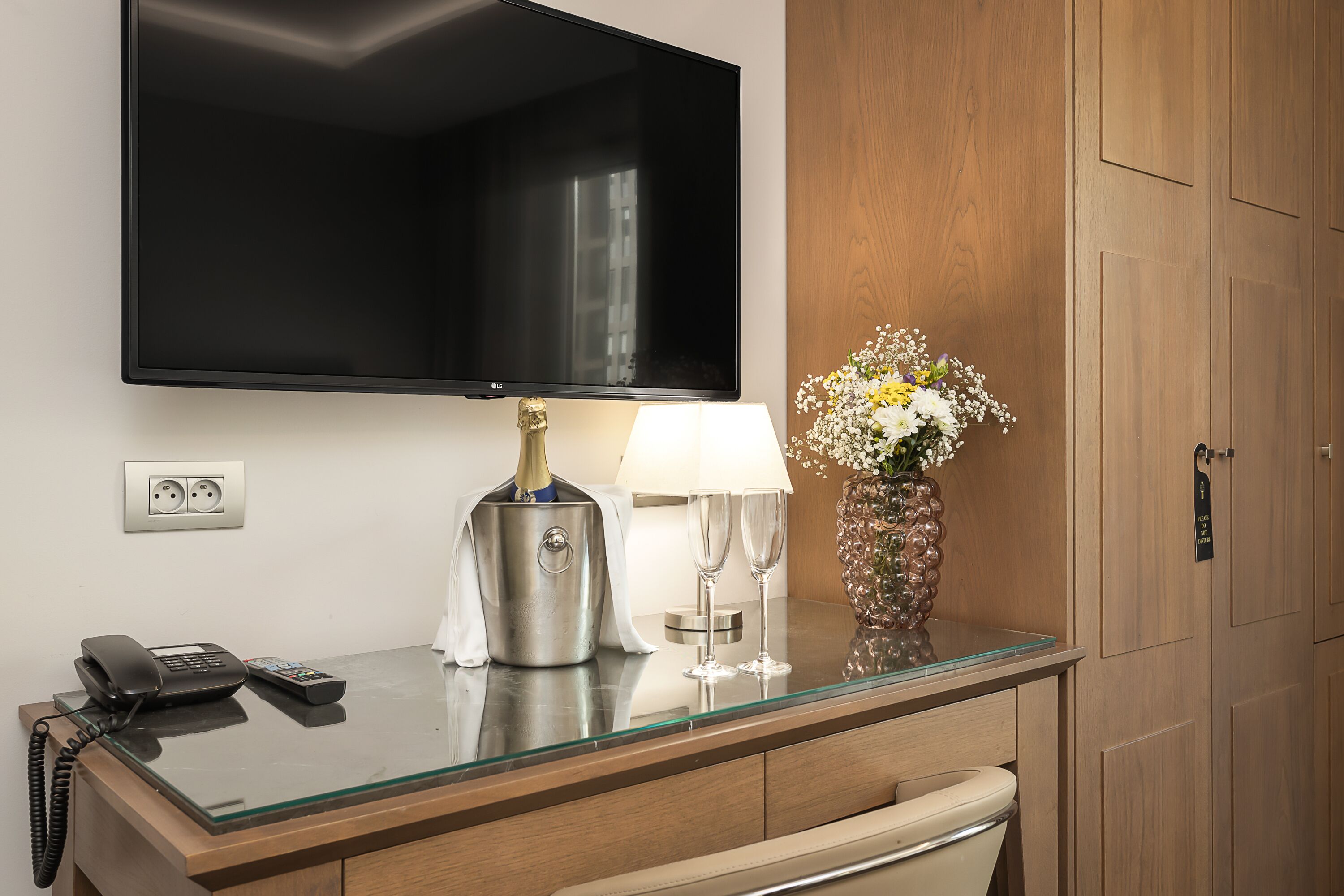 family suite, 2 bedrooms, 2 bathrooms | 1 bedroom, premium bedding, down duvets, minibar