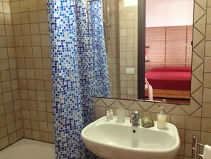 Doppelzimmer, Terrasse, Annex | Badezimmer