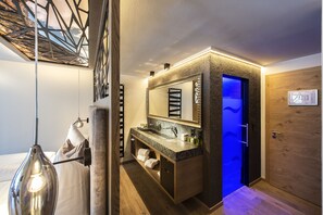 Panoramic Double Room | Bathroom