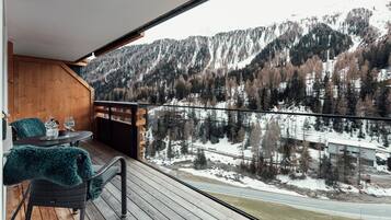 Superior Double Room, Non Smoking, Valley View (Alpine) | View from room