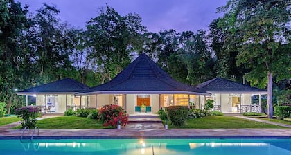 Prospect Estate and Villas