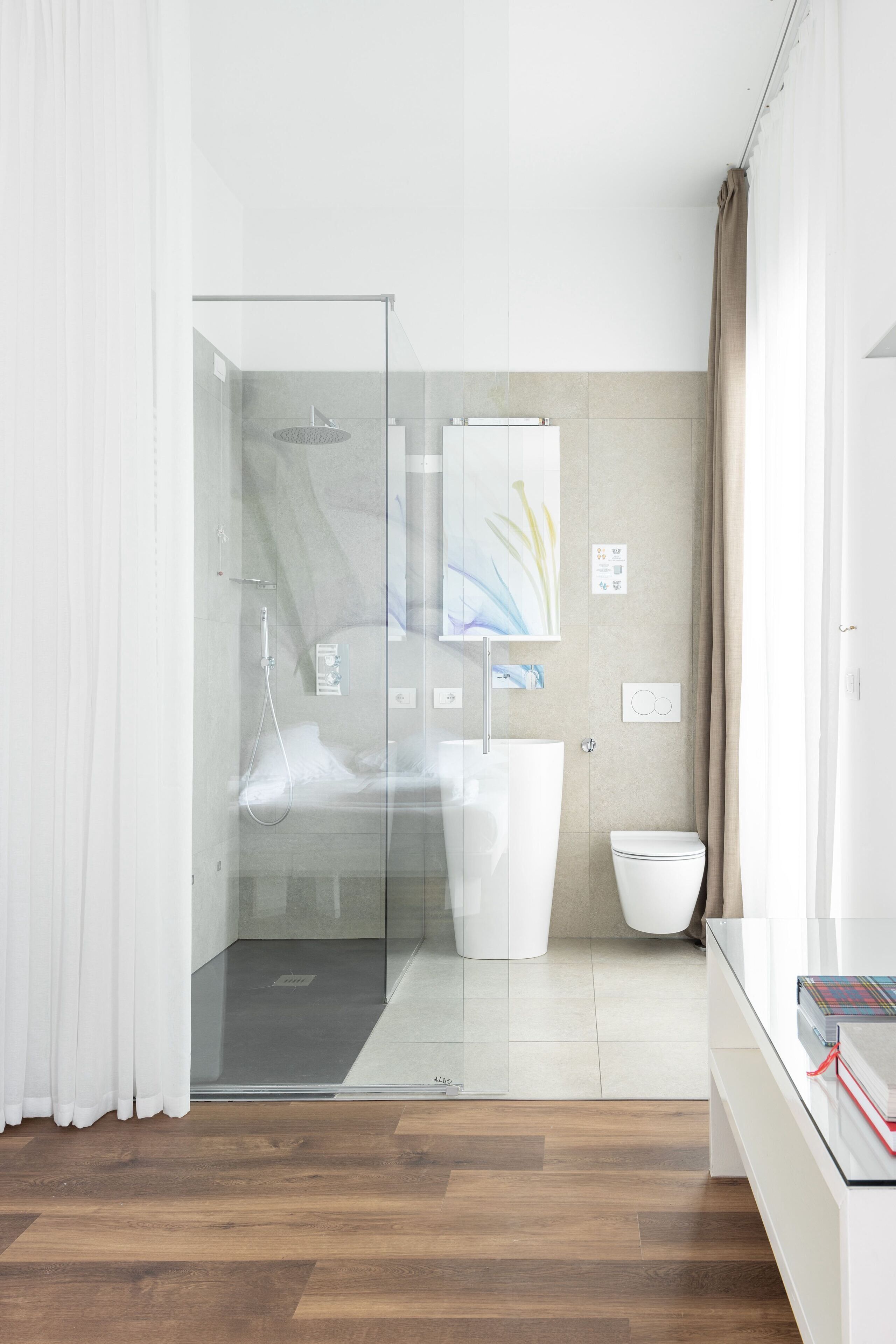 signature double room lake view | 1 bedroom, in-room safe, desk, blackout curtains