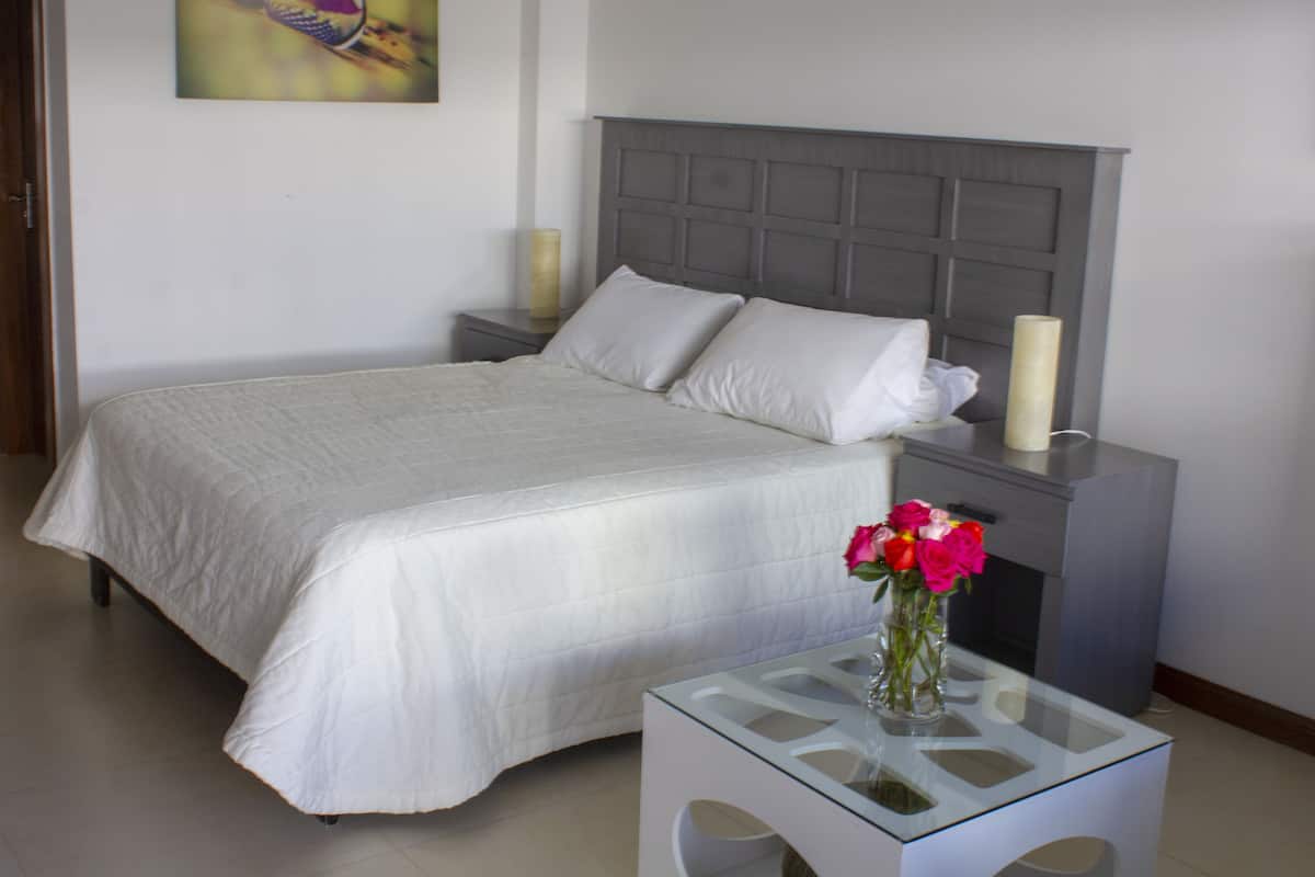 Chambre Confort, vue piscine