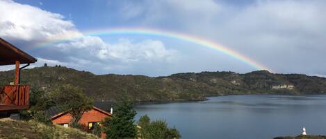 Standard-Ferienhütte | 2 Schlafzimmer, hochwertige Bettwaren, kostenloses WLAN