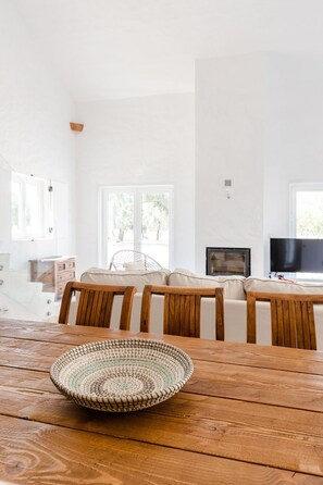 Villa, piscine privée (Villa 2) | Salle à manger