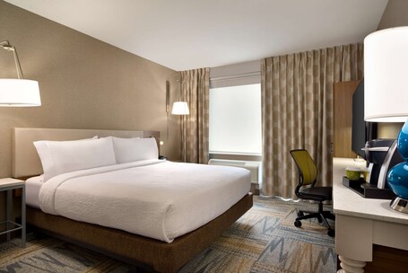 Hilton Garden Inn New York Times Square South - Image 35