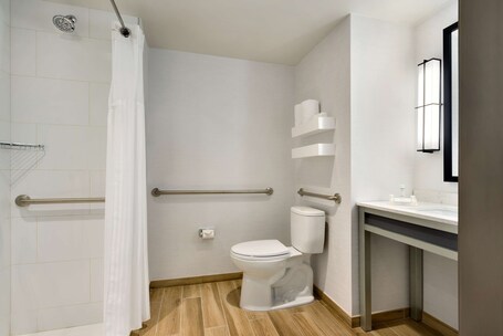 Hilton Garden Inn New York Times Square South - Image 21