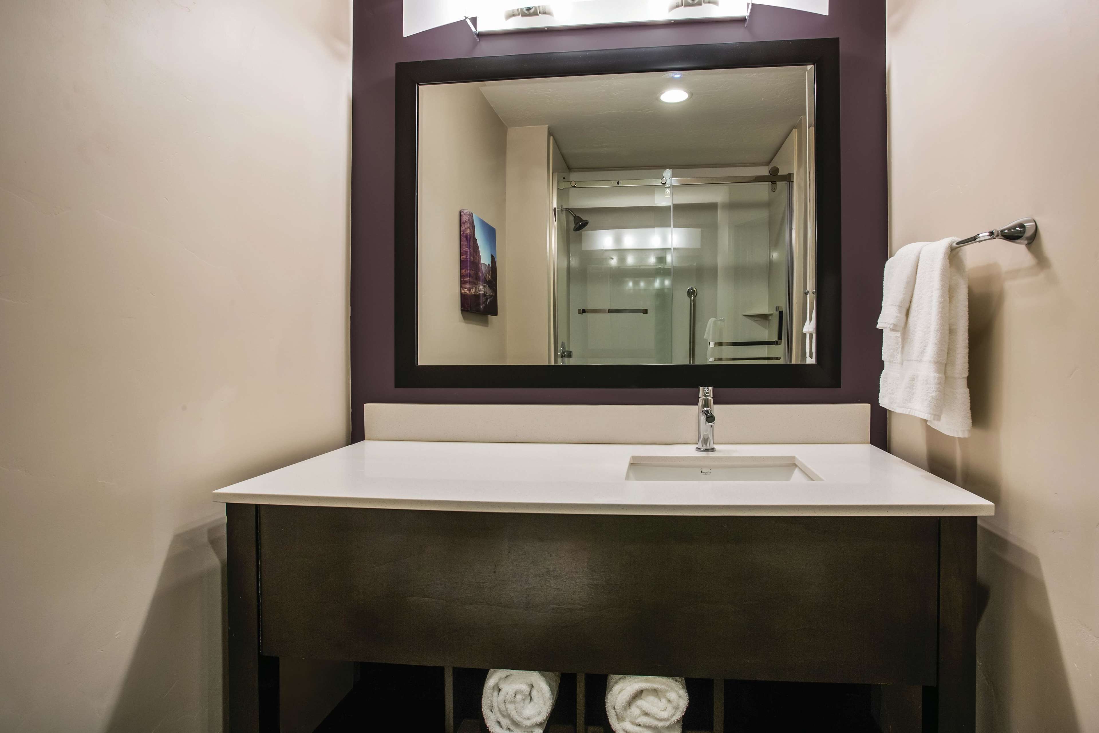 suite, 1 king bed, non smoking, mountain view | premium bedding, desk, iron/ironing board, free cots/infant beds