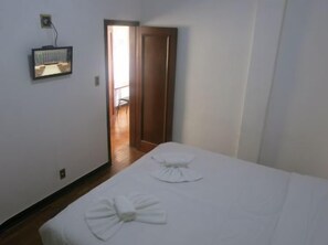 Minibar, iron/ironing board, free WiFi - Hotel Jau (Jau)