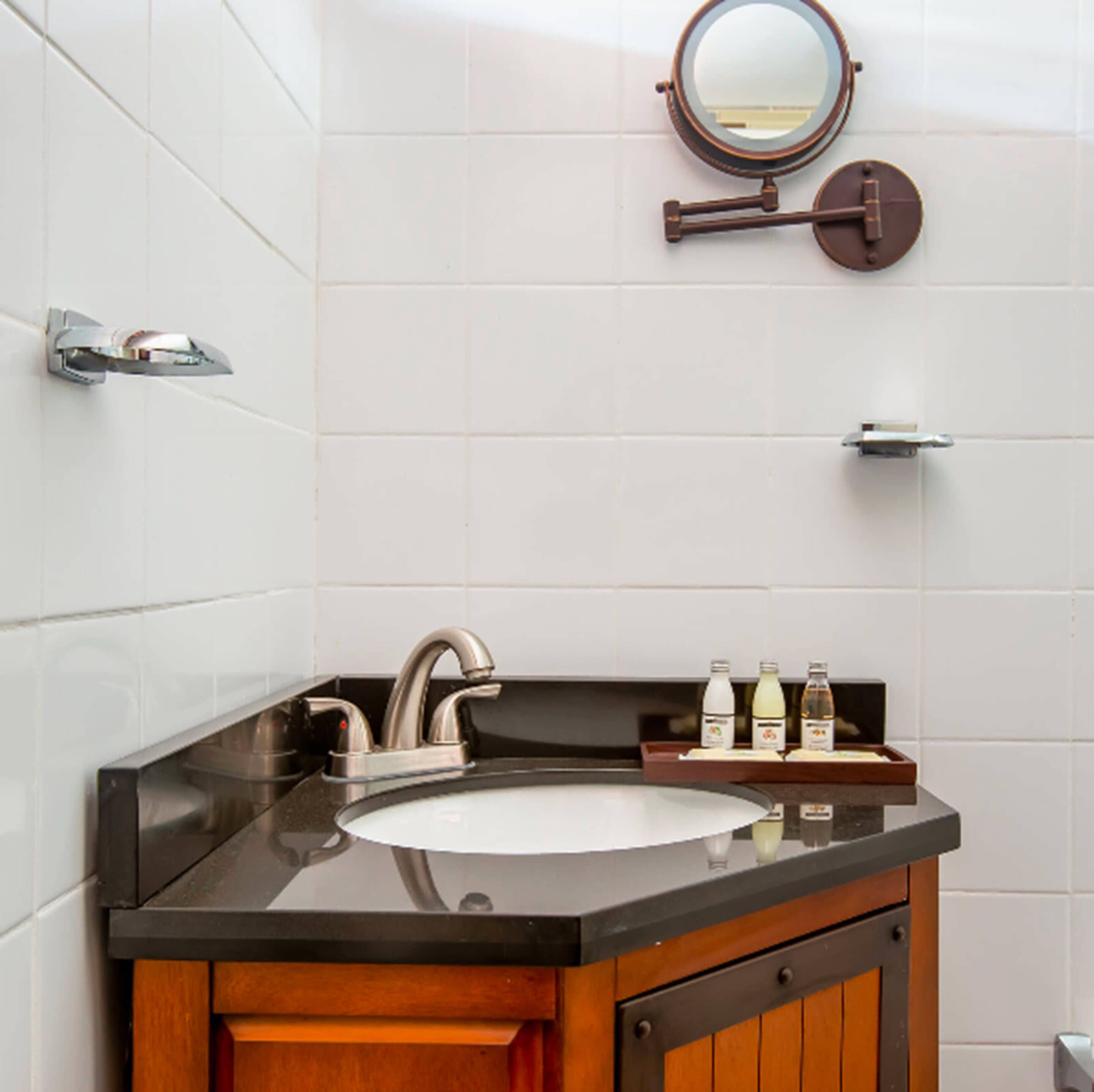 studio, kitchenette | bathroom | shower, free toiletries, hair dryer, towels