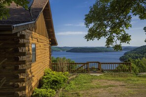 Exterior - Lake Shore Cabins on Beaver Lake (Eureka Springs)
