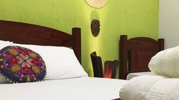 Minibar, caja de seguridad en la habitación y wifi gratis