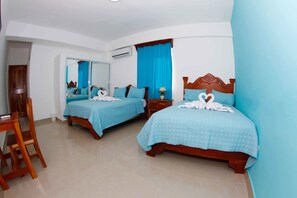 Double Room | In-room safe, free cribs/infant beds, free WiFi