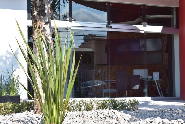 Entrada al alojamiento