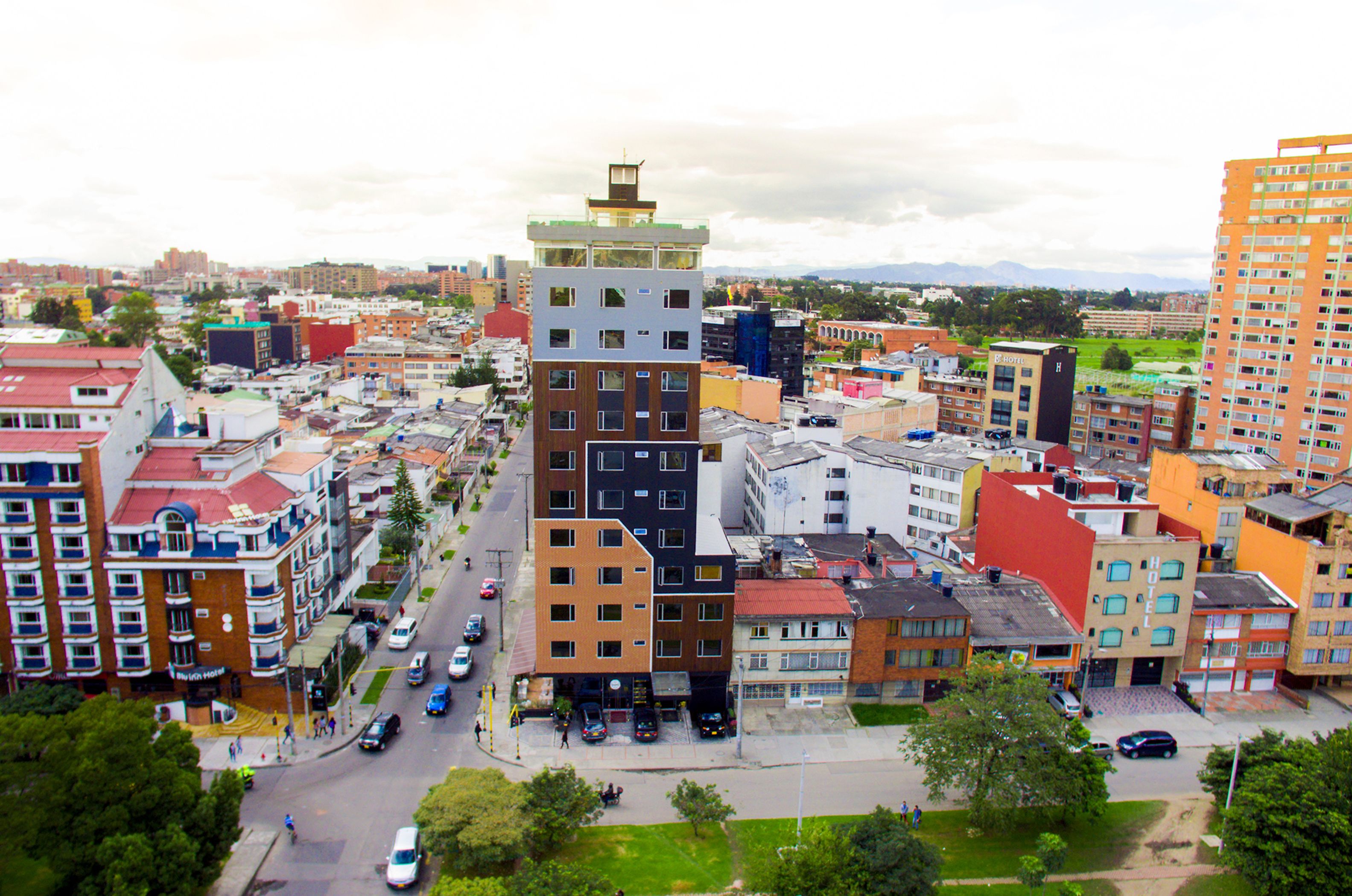 Foto - American Visa Tower