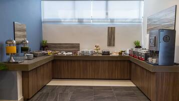Free daily buffet breakfast
