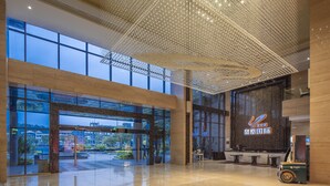 Unclassified image, 3 of 74, button - Country Garden Airport Kylin Apartment (Guangzhou)