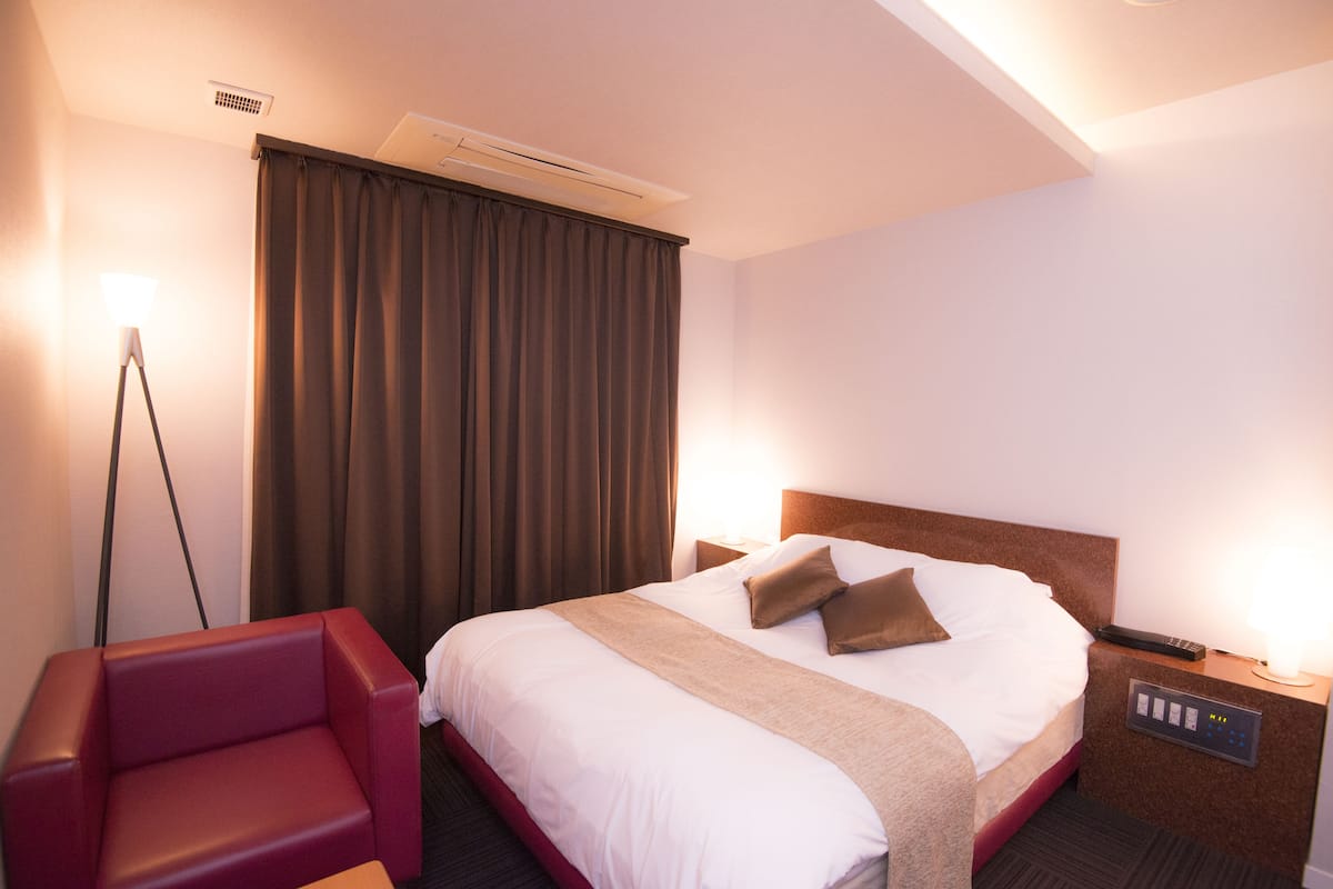 Masa, ücretsiz kablosuz İnternet