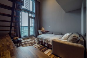 Down duvets, desk, blackout curtains, soundproofing