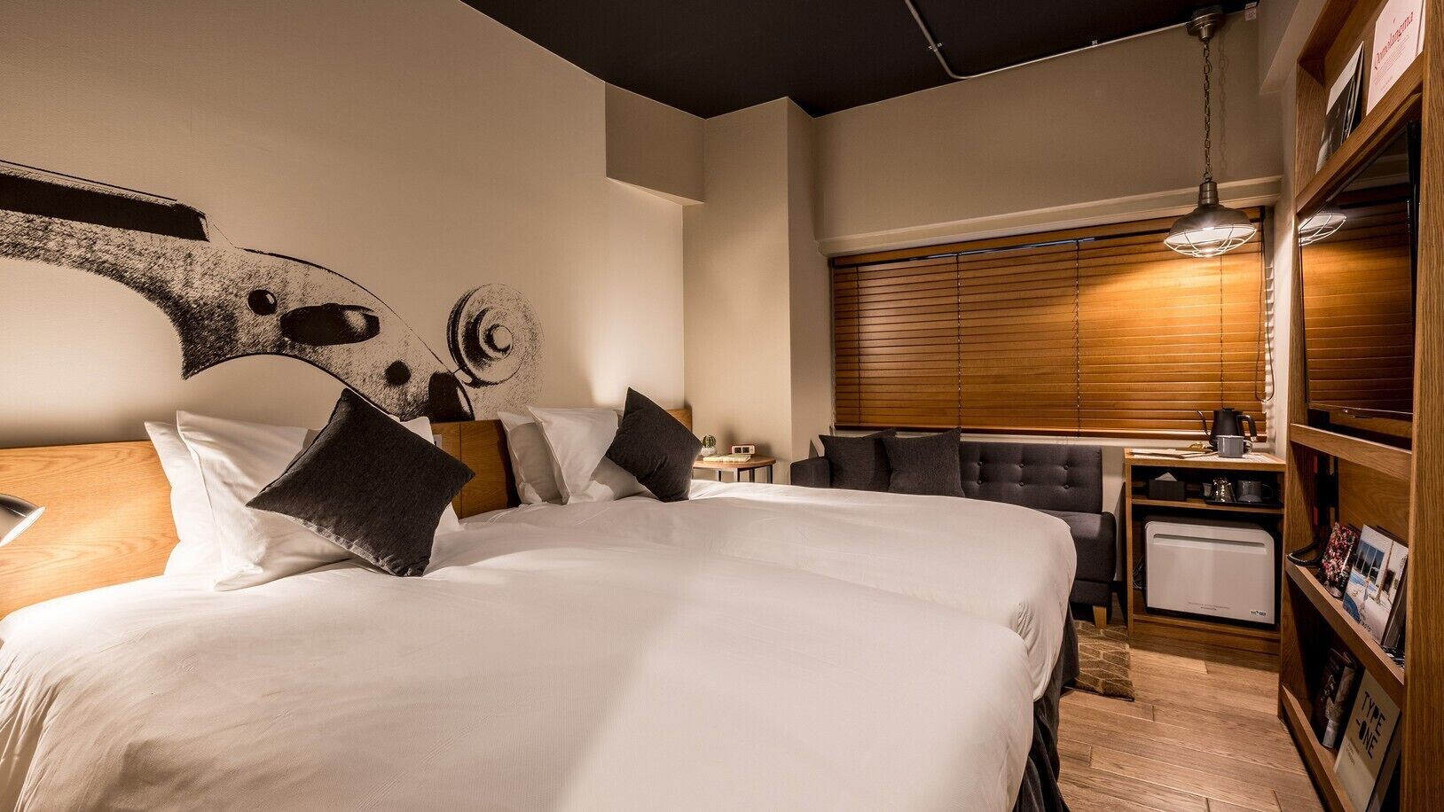 Down comforters, iron/ironing board, free WiFi, bed sheets