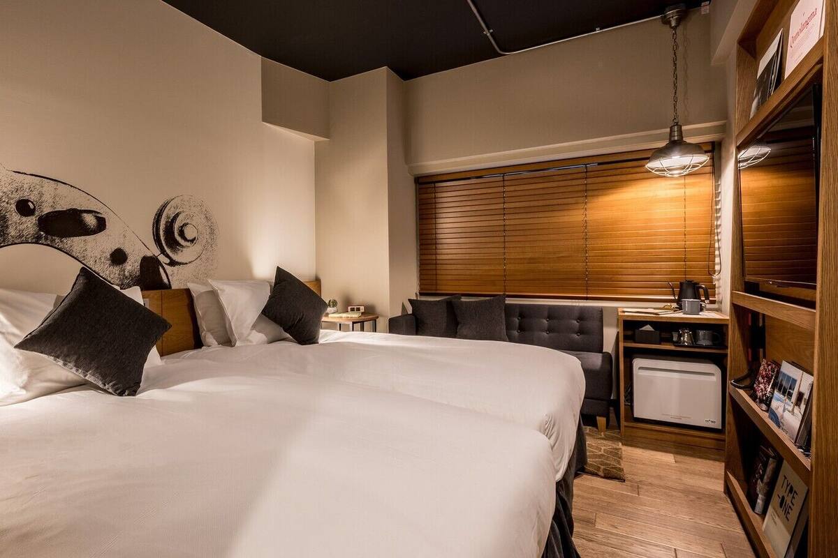 Down duvets, iron/ironing board (on request), free WiFi, bed sheets