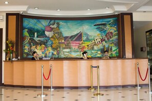 Reception - Crown Royale Hotel (Balanga)