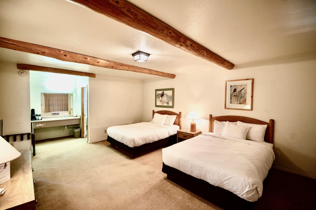 2 Queen Beds | 1 bedroom, free rollaway beds, free WiFi, bed sheets