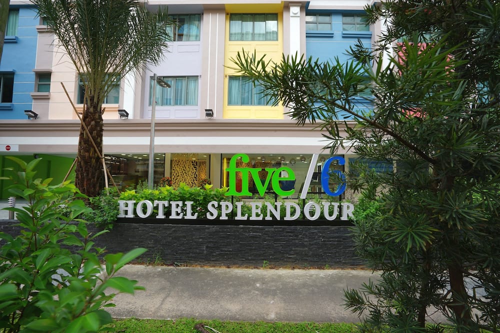 five6 Hotel Splendour