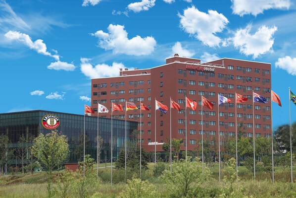 Front of property - Intercity Hotel Qingdao (Qingdao)
