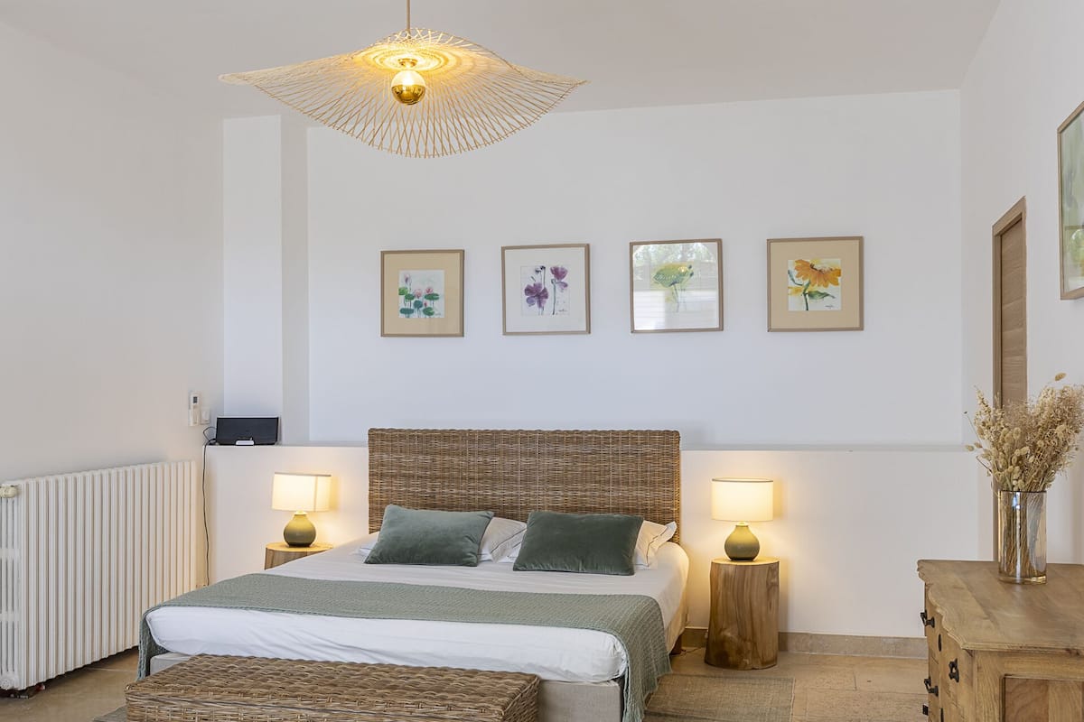 Family Suite | 2 bedrooms, premium bedding, in-room safe, individually decorated