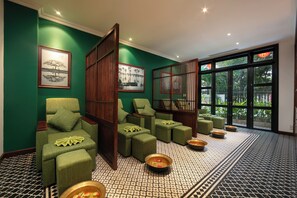 Sauna, bain à remous, hammam, soins corporels