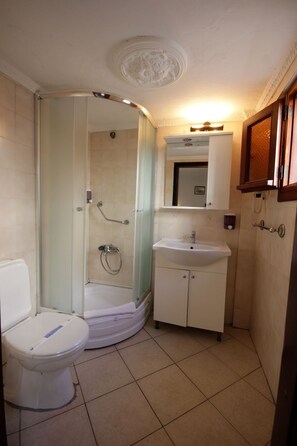 Bathroom - Sun and Sea Beach Hotel (Bodrum)