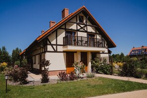 Fachada de la propiedad