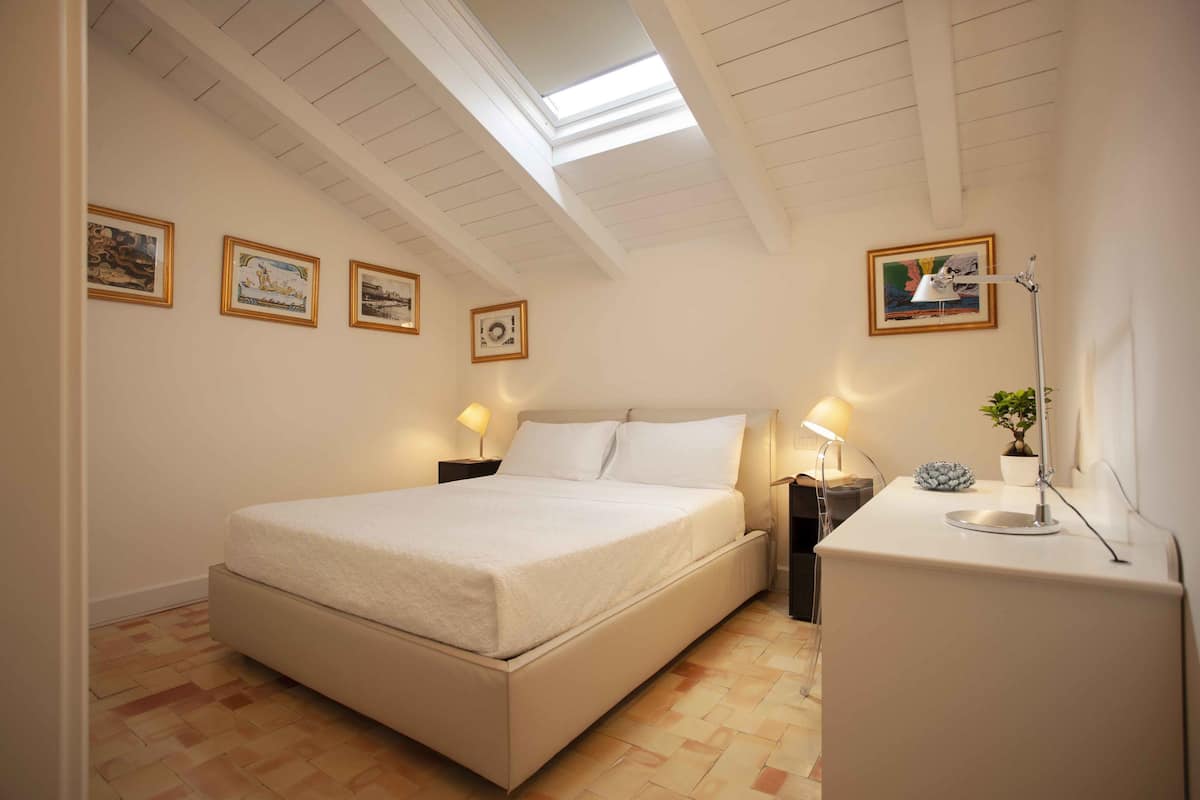 Premium bedding, minibar, in-room safe, individually decorated