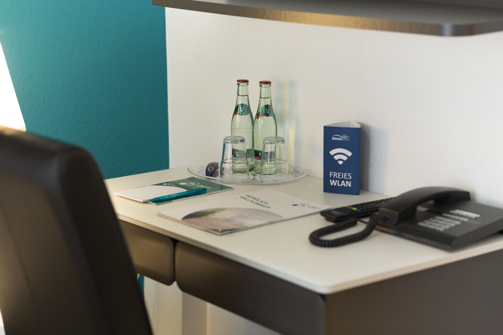 flat-screen tv, heated floors