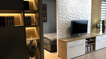 Leilighet – comfort, 1 soverom, balkong | 1 soverom, strykejern/-brett, wi-fi (inkludert) og sengetøy