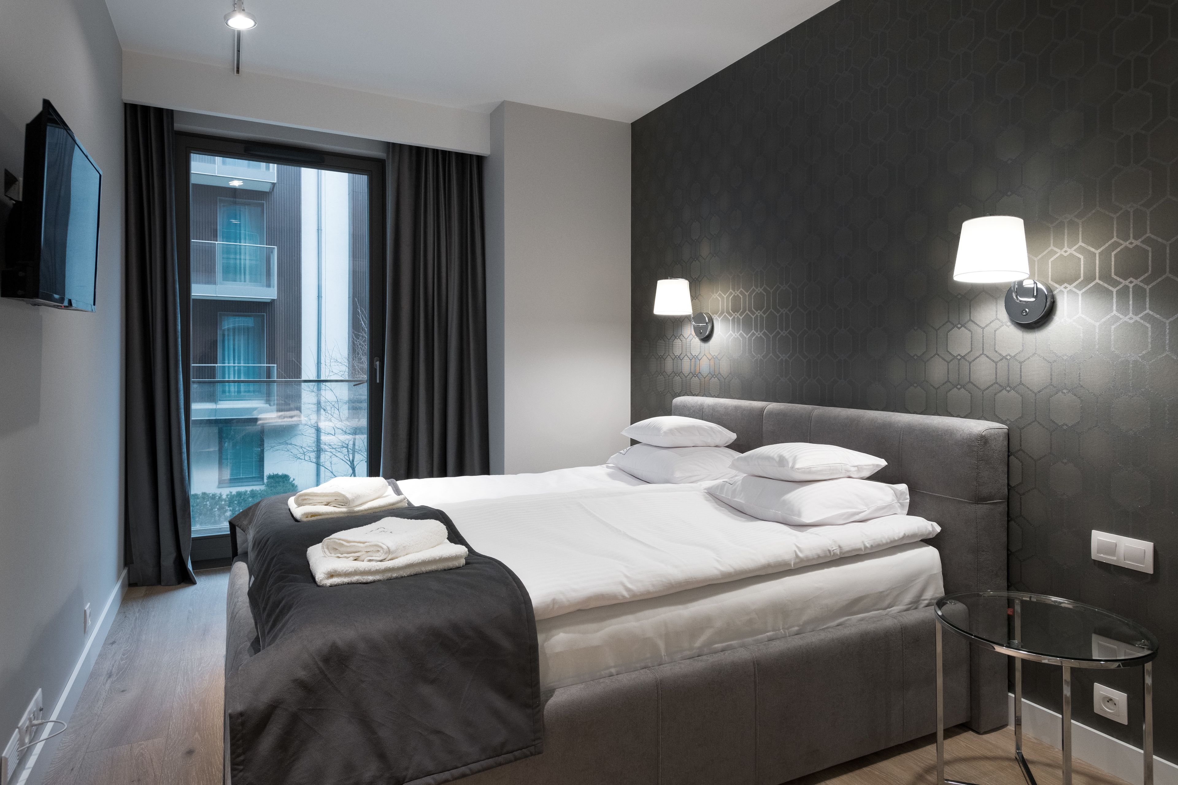 royal apartment, 2 bedrooms, sauna, garden view | premium bedding, individually decorated, soundproofing