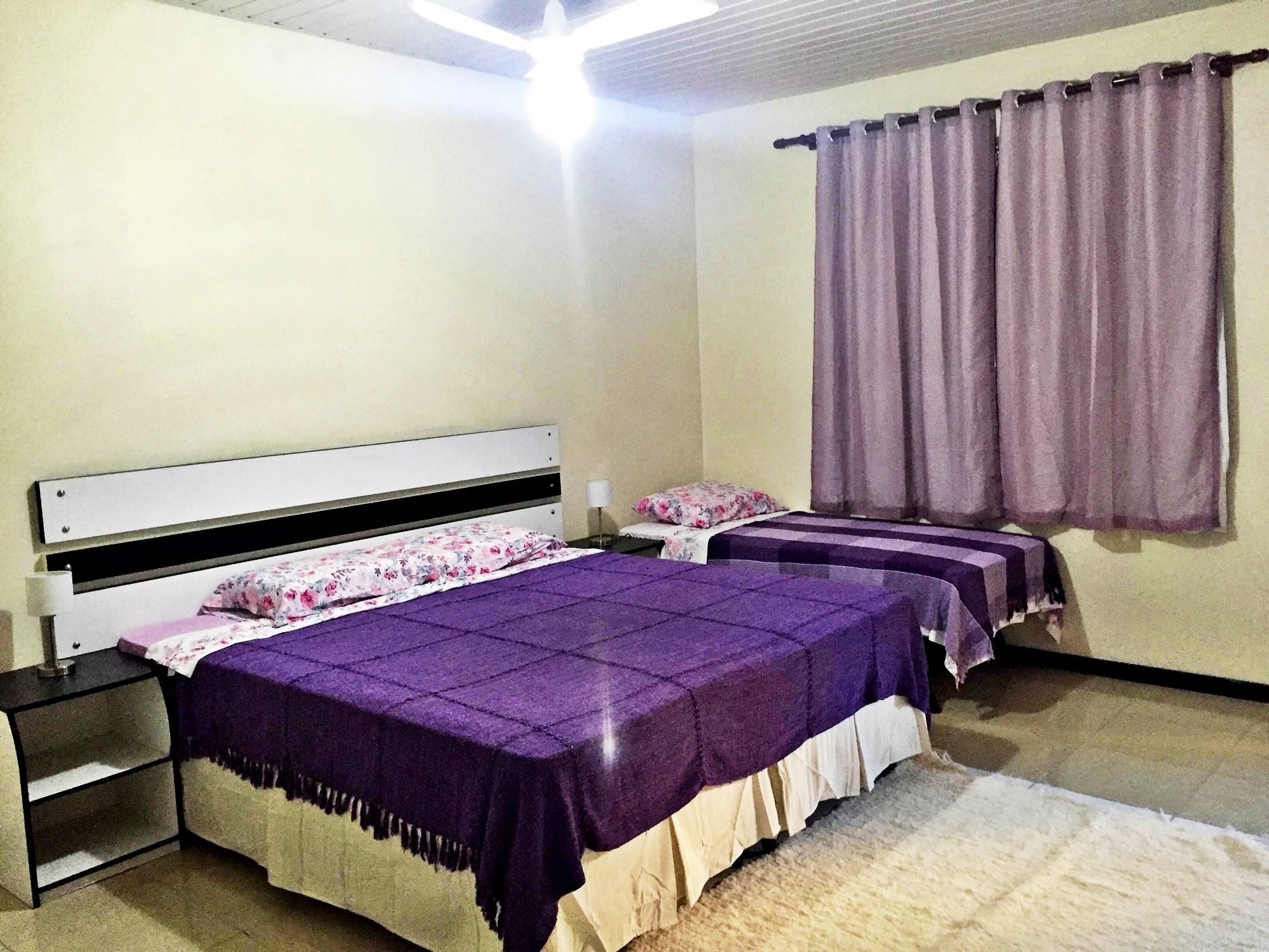 ผ้าม่านกันแสง, เตารีด/โต๊ะรีดผ้า, Wi-Fi ฟรี