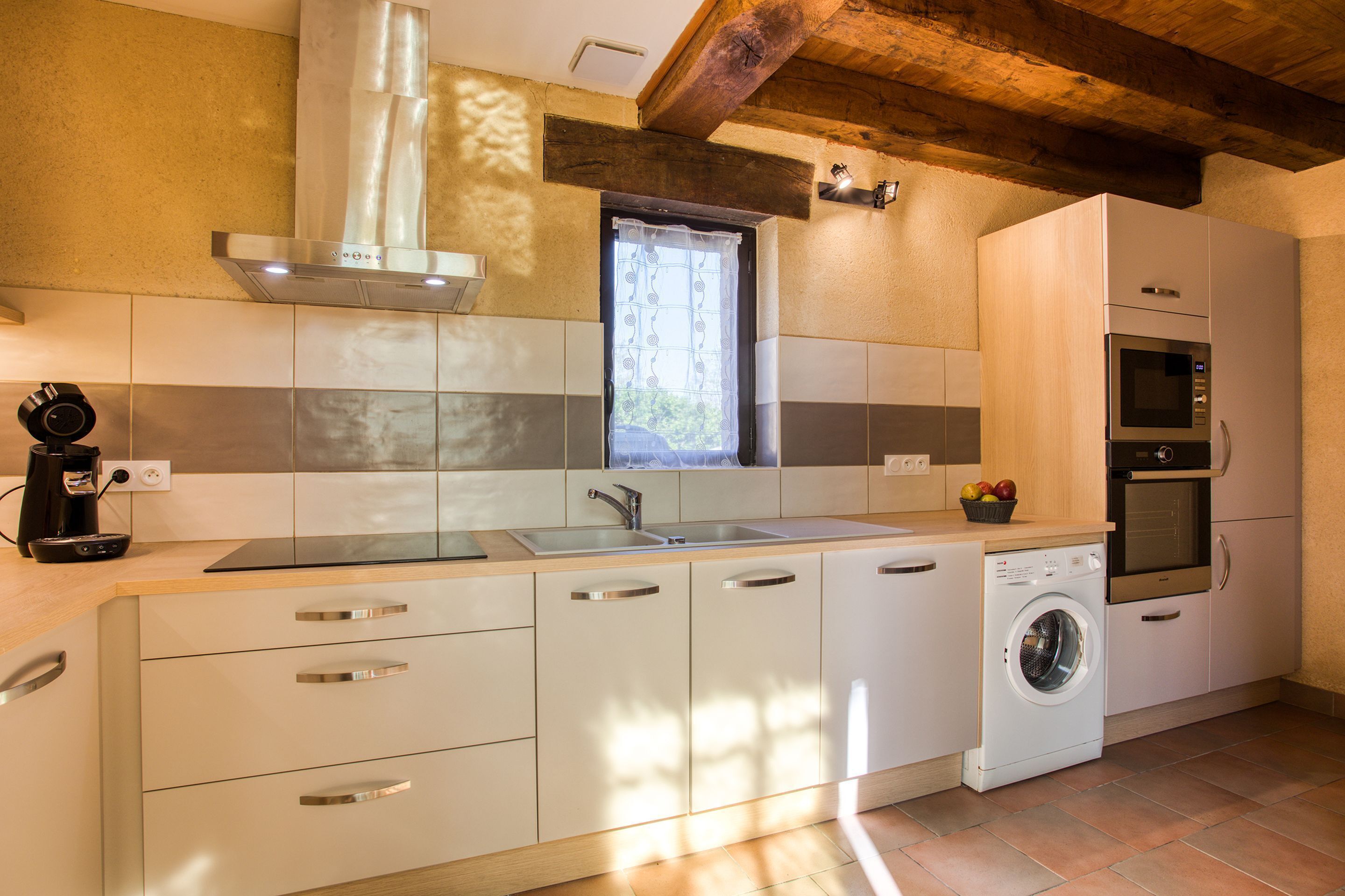 單棟房屋 (Francine) | 私人廚房 | 雪櫃、微波爐、爐具、特濃咖啡機