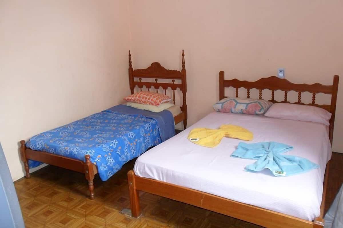 Basic Room - Payment with bank transfer only | 1 bedroom, free WiFi