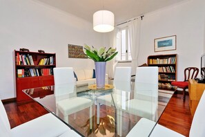 Apartment, 2 Bedrooms | Living room | Flat-screen TV - Cozy Cavour - My Extra Home (Rome)