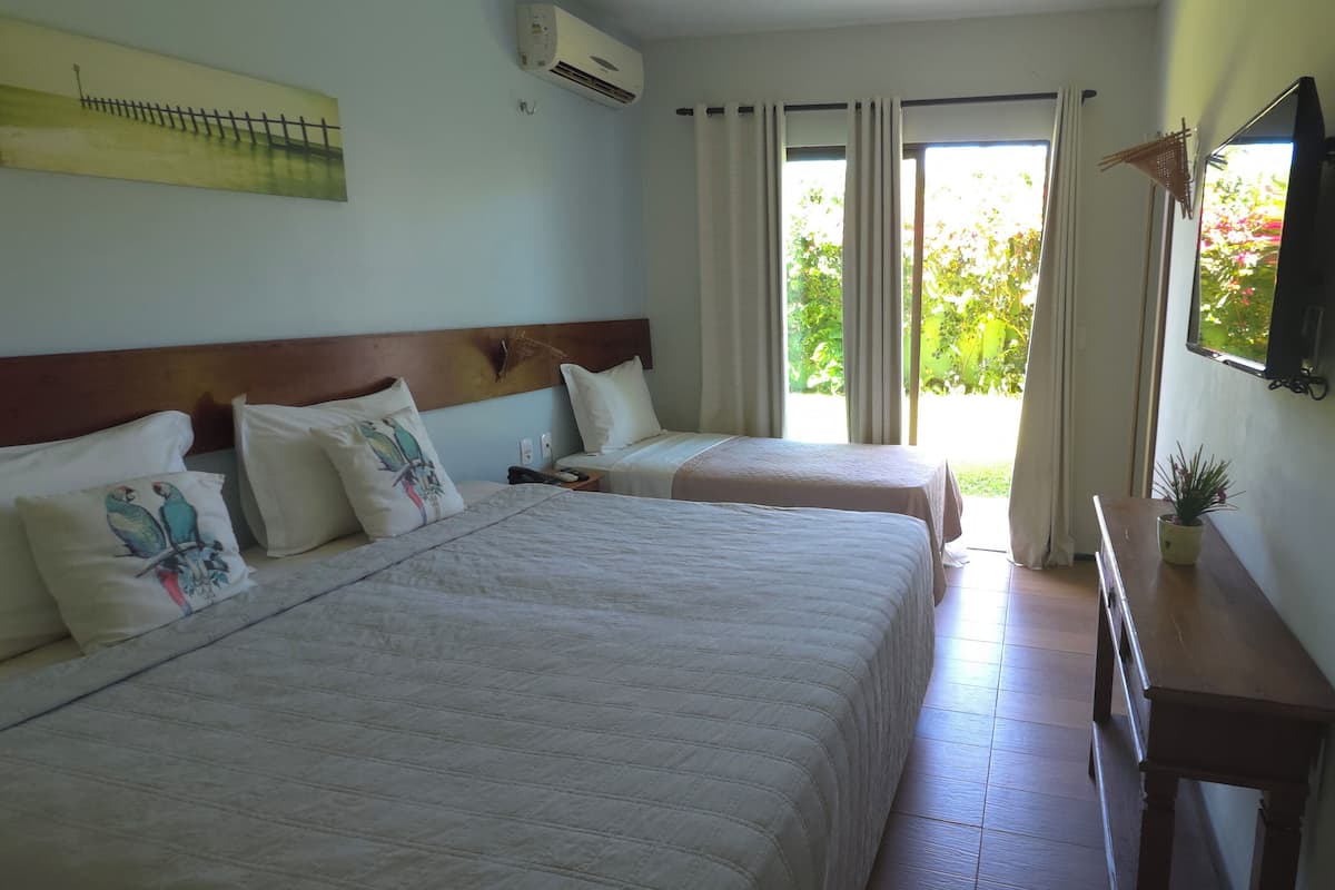 1 bedroom, minibar, iron/ironing board, free WiFi