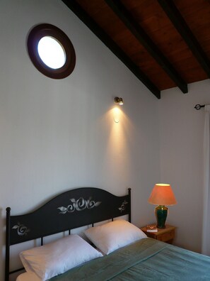 Villa, 2 habitaciones (Delfi) | 2 habitaciones y caja de seguridad en la habitación 