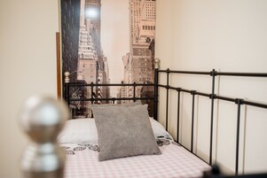 Family Apartment, 1 Bedroom (3 pax) | 2 bedrooms, iron/ironing board, travel crib, free WiFi