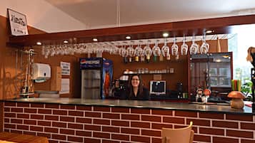 Bar (in der Unterkunft)
