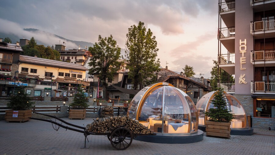 Hotel K2