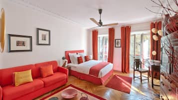 Ropa de cama de alta calidad, cubrecamas y colchones con pillow-top